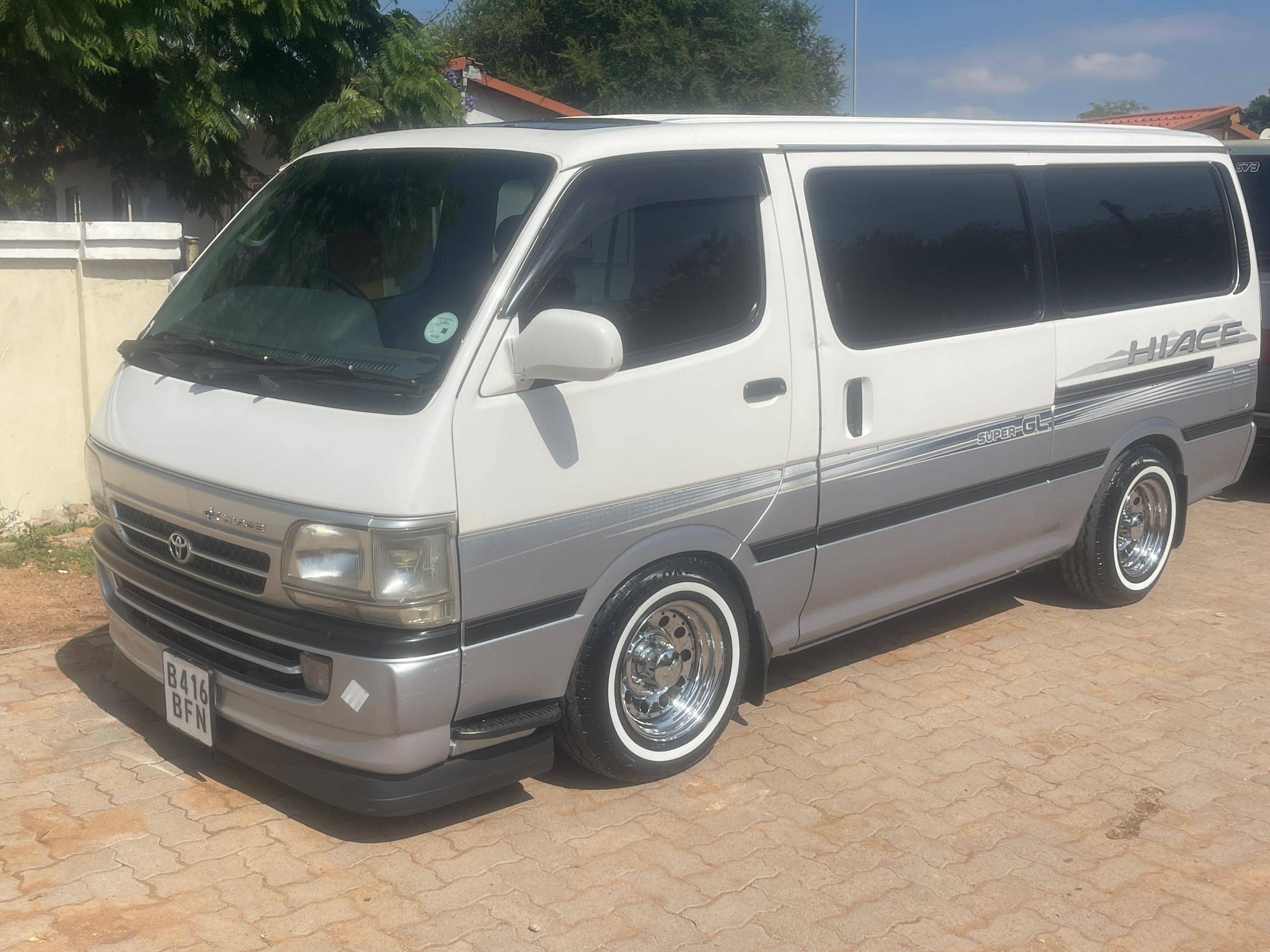 Toyota Hiace